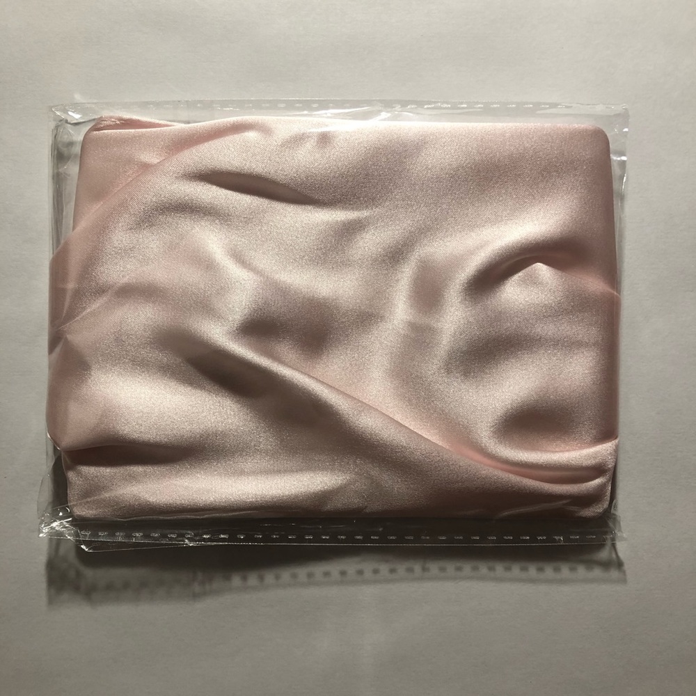 Pink 100% Mulberry Silk Face Mask